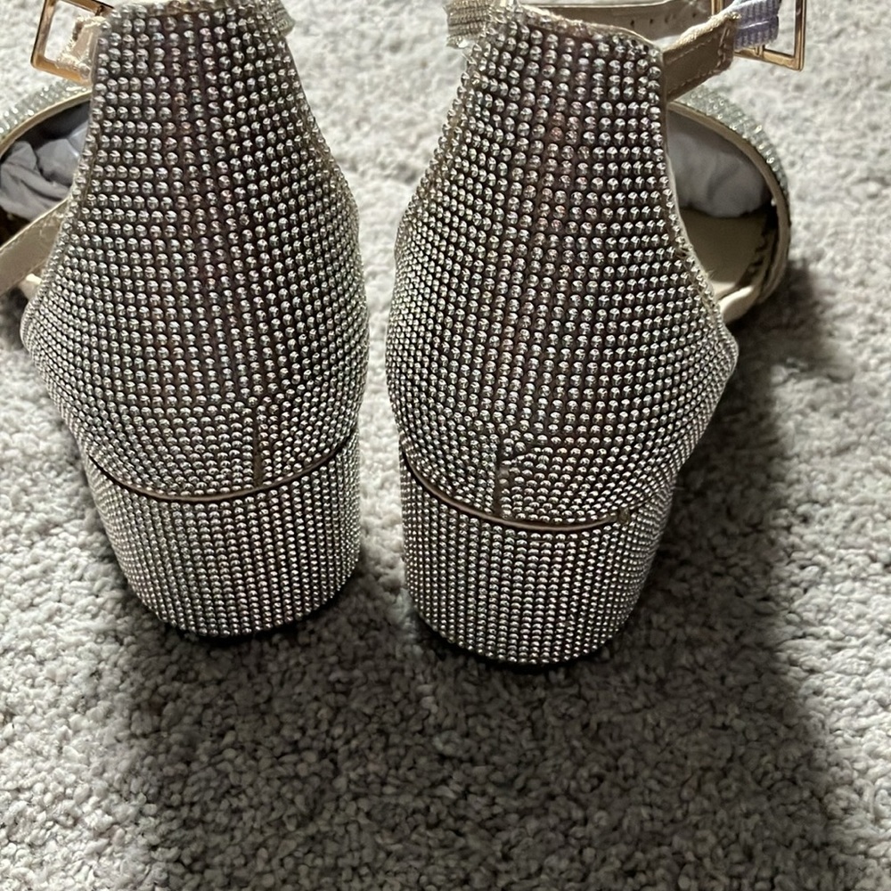Sugar Silver Shiny Rhinestone Heels Satin Cream inside shoe 7.5 - Picture 3 of 5
